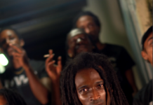 LIL RICK & LE TEY – LOIN